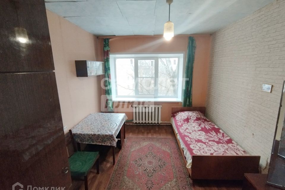 Продаётся комната в 5-комн. квартире, 12.5 м²