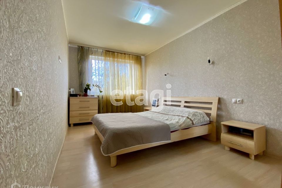 Продаётся 3-комнатная квартира, 55 м²