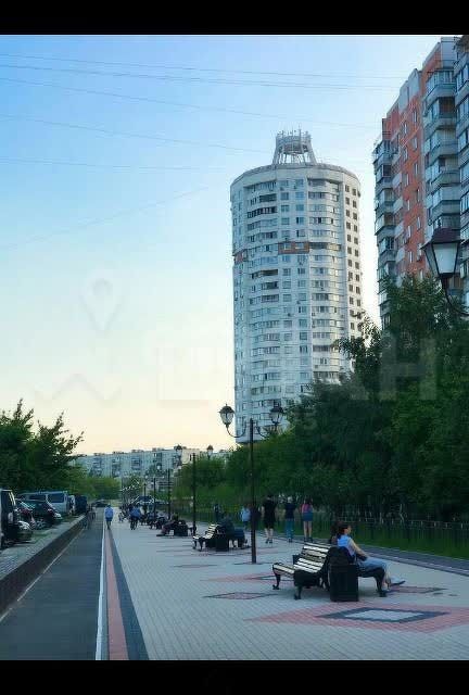 Продаётся 3-комнатная квартира, 60 м²