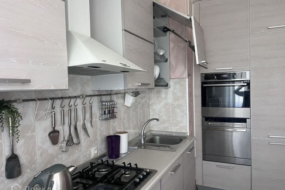 Продаётся 3-комнатная квартира, 64 м²