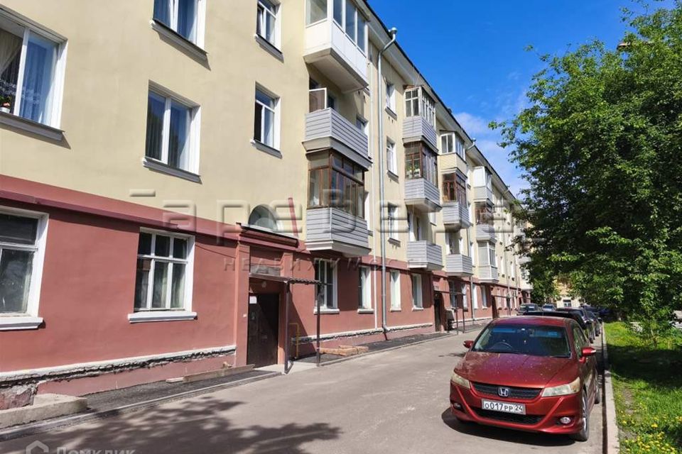 Продаётся 2-комнатная квартира, 52.7 м²