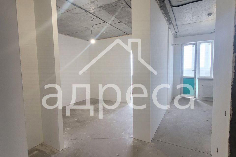 Продаётся 1-комнатная квартира, 44 м²