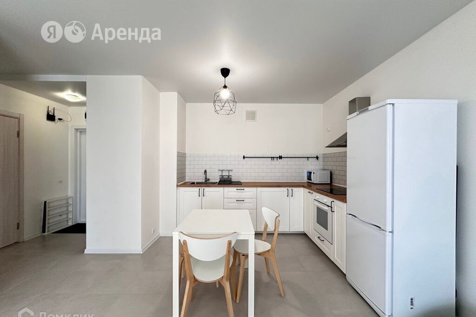 Сдаётся 1-комнатная квартира, 43 м²