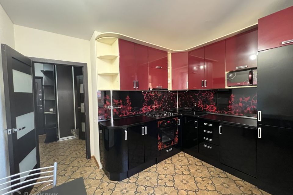 Продаётся 1-комнатная квартира, 41 м²