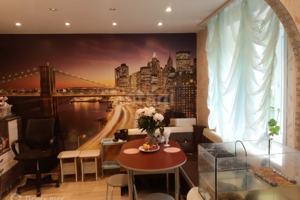 Продаётся 3-комнатная квартира, 61.5 м²