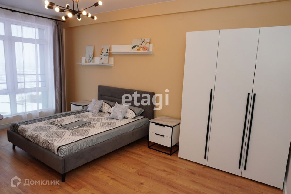 Сдаётся 3-комнатная квартира, 97.3 м²