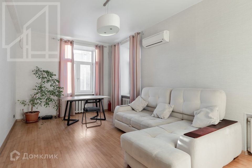 Сдаётся 3-комнатная квартира, 73 м²