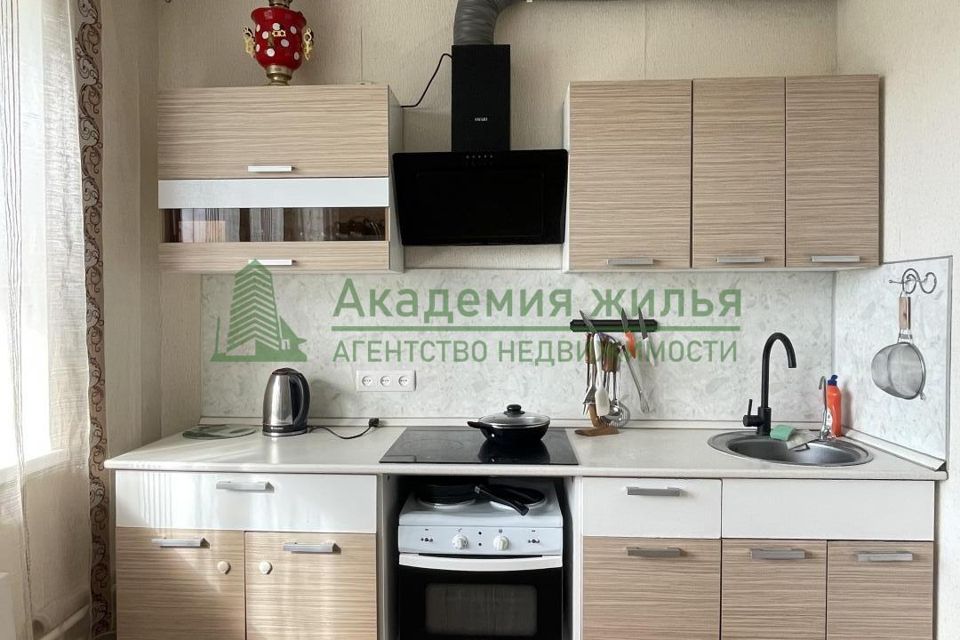 Продаётся 1-комнатная квартира, 40.7 м²