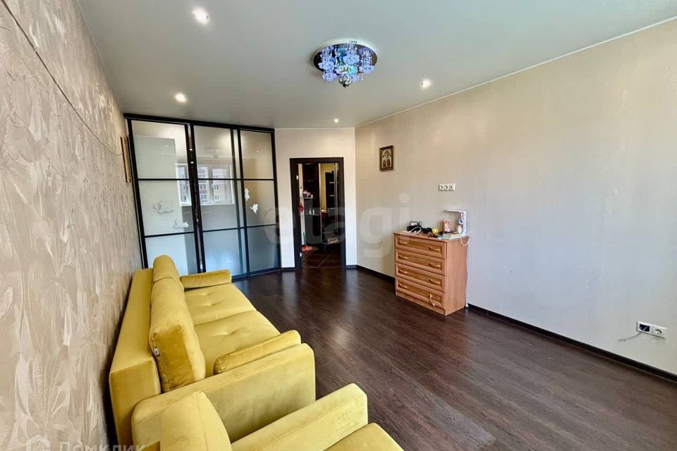 Продаётся 1-комнатная квартира, 45.3 м²