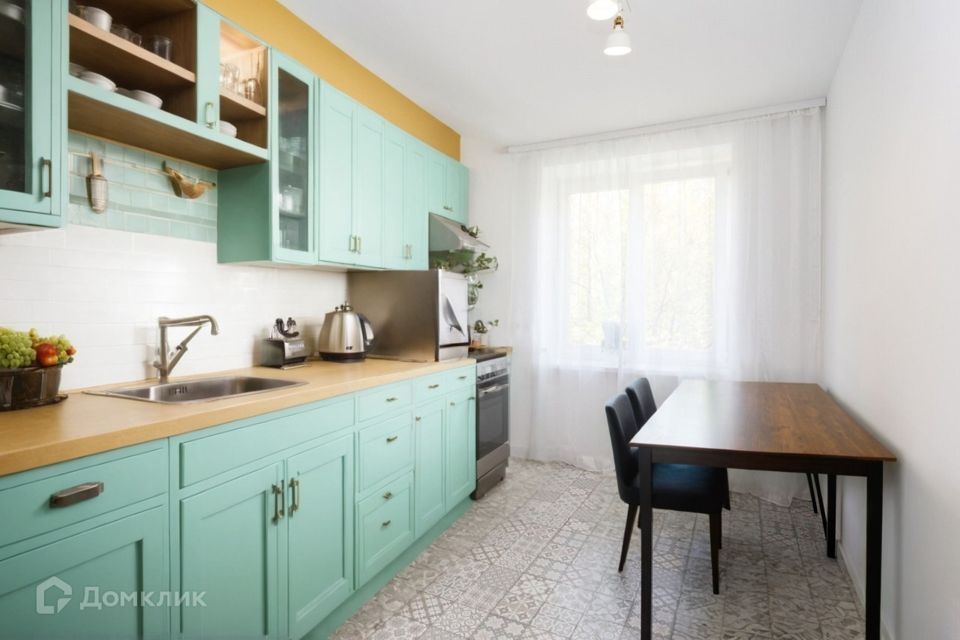 Продаётся 1-комнатная квартира, 37 м²