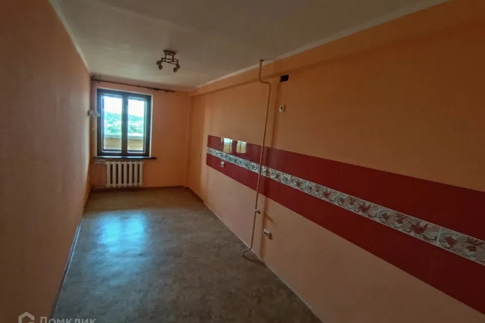 Продаётся 4-комнатная квартира, 94 м²