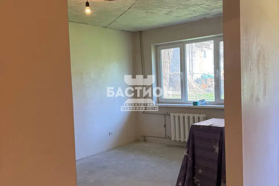 Продаётся 1-комнатная квартира, 32 м²