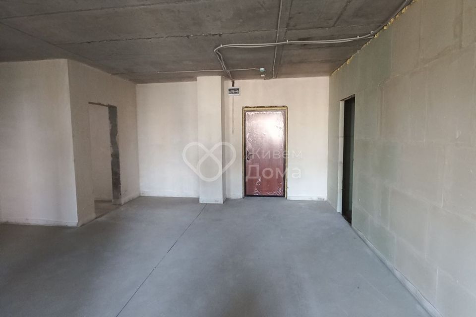 Продаётся 2-комнатная квартира, 82.1 м²