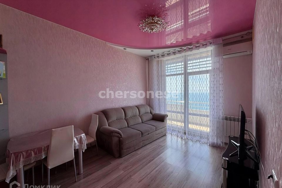 Продаётся 1-комнатная квартира, 48 м²