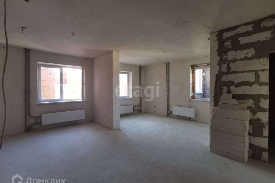 Продаётся 2-комнатная квартира, 63.3 м²