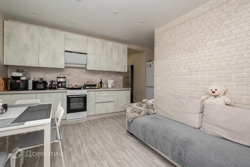 Продаётся 3-комнатная квартира, 62.3 м²