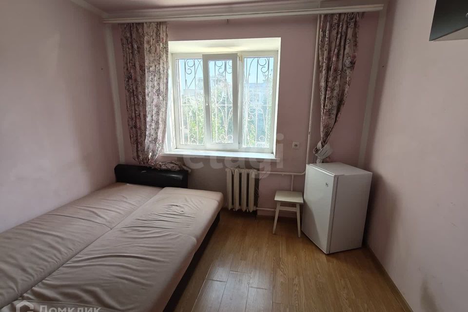 Продаётся комната в 1-комн. квартире, 11.9 м²