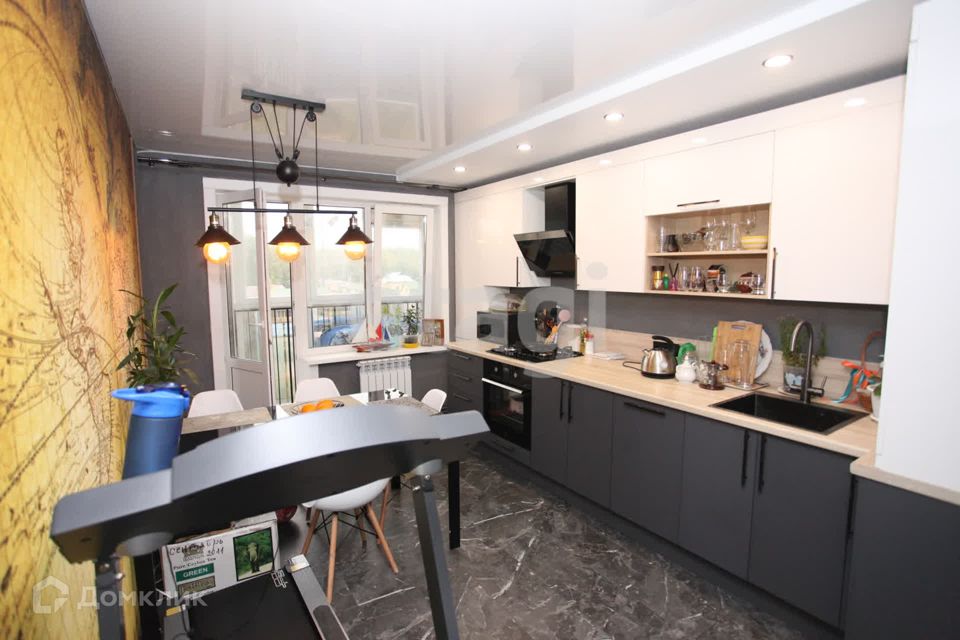 Продаётся 3-комнатная квартира, 74.8 м²