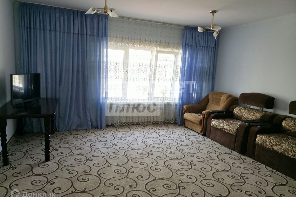 Продаётся 3-комнатная квартира, 83 м²