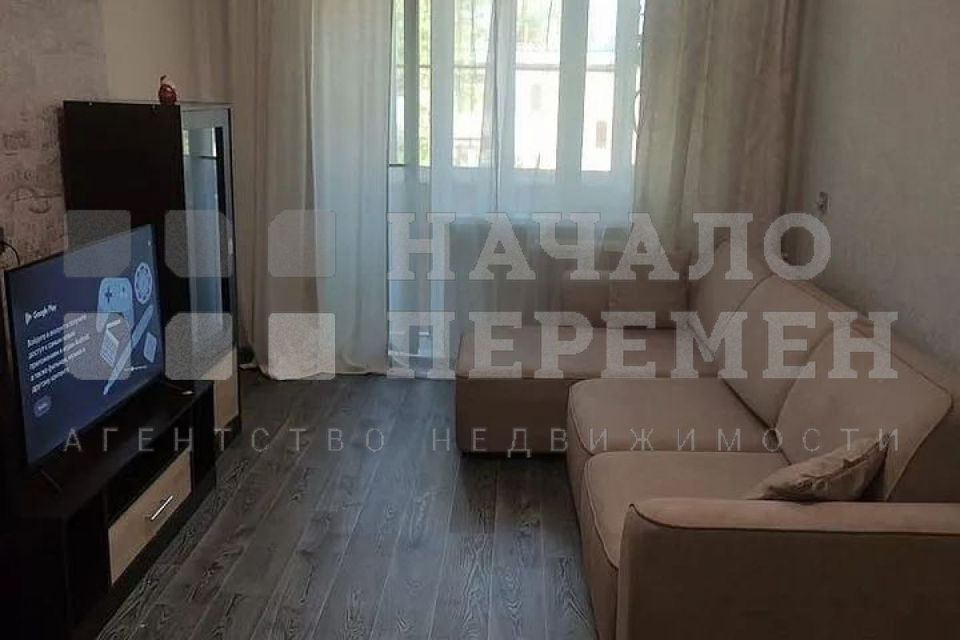 Сдаётся 2-комнатная квартира, 43 м²