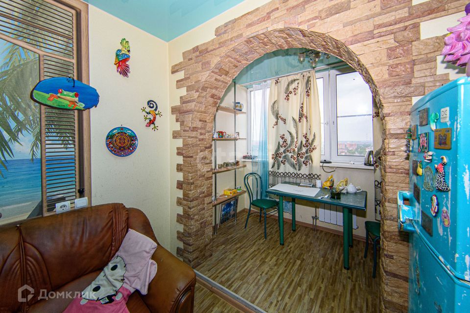 Продаётся 3-комнатная квартира, 86 м²