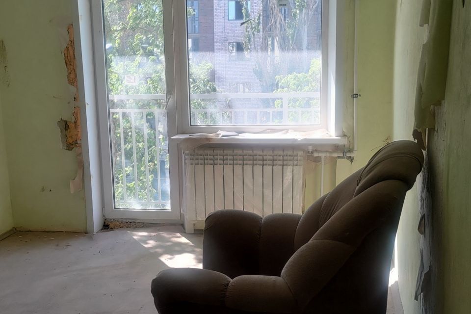 Продаётся 3-комнатная квартира, 56.4 м²