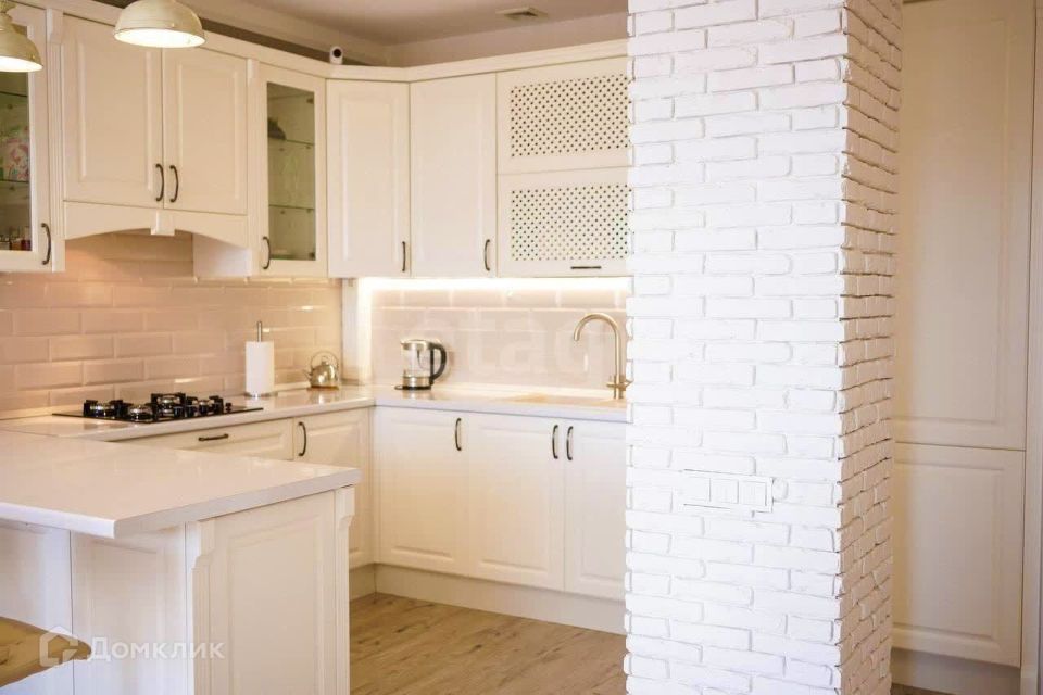 Продаётся 2-комнатная квартира, 75 м²