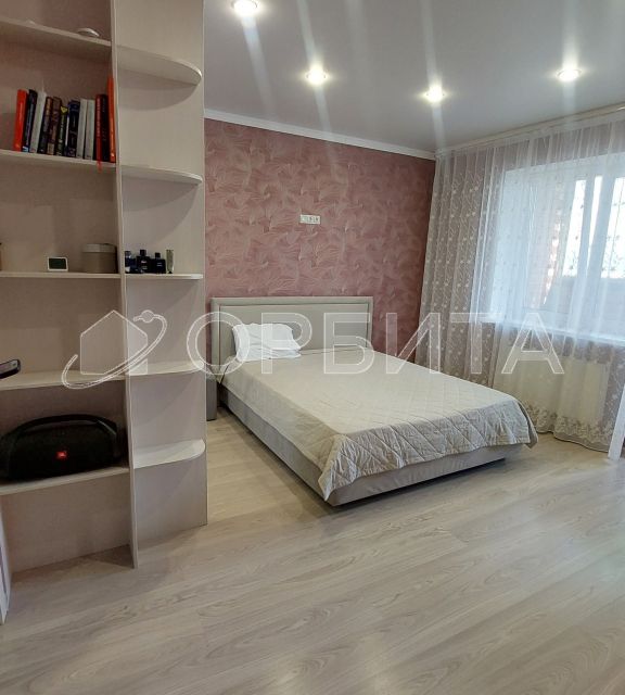 Продаётся 1-комнатная квартира, 49.5 м²