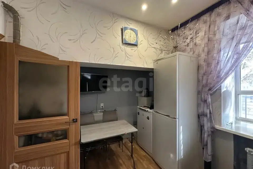 Продаётся 3-комнатная квартира, 77.3 м²