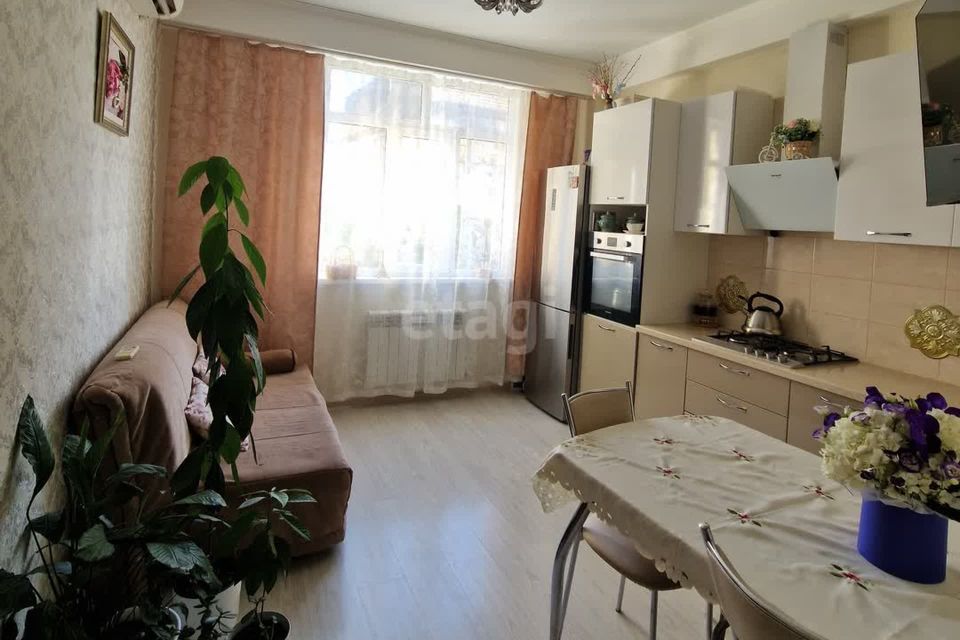 Продаётся 2-комнатная квартира, 41.7 м²