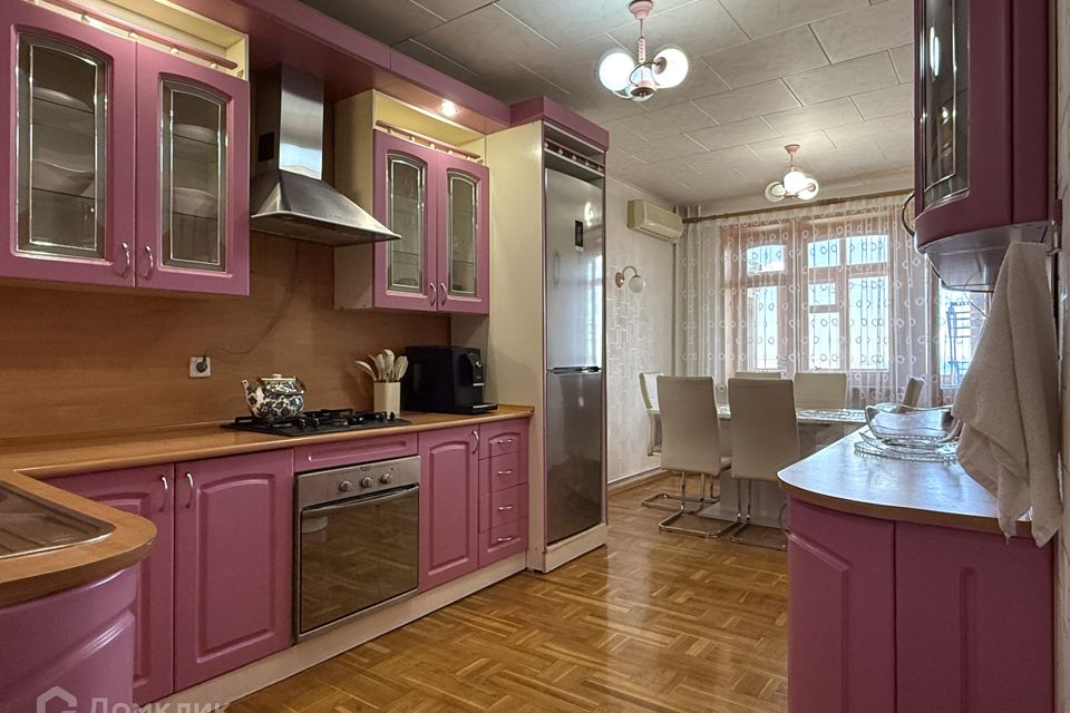 Продаётся 3-комнатная квартира, 71 м²