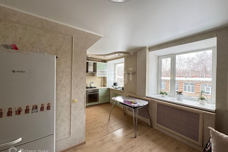Продаётся 3-комнатная квартира, 59.2 м²