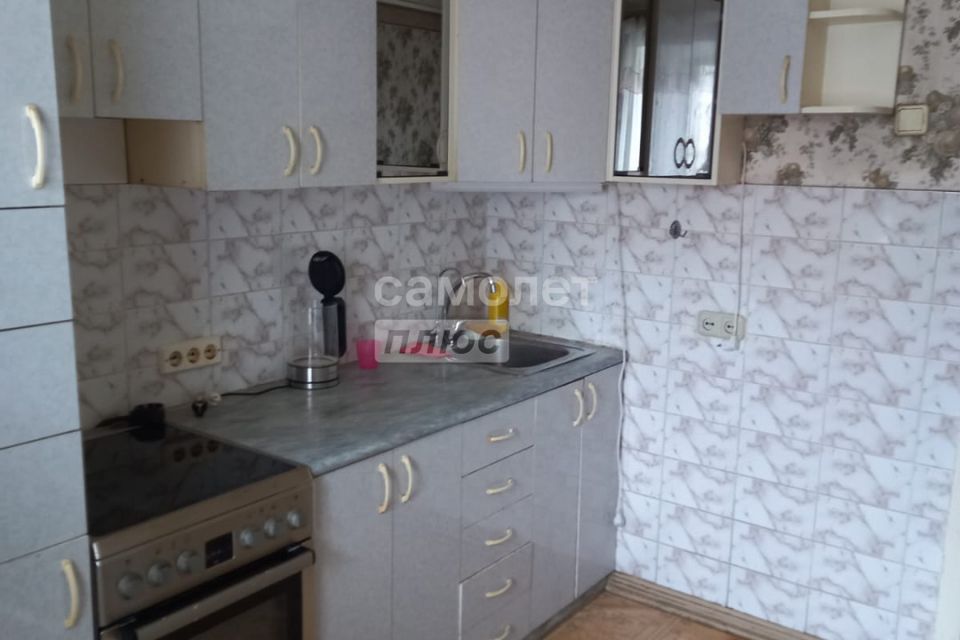 Продаётся 3-комнатная квартира, 68.1 м²