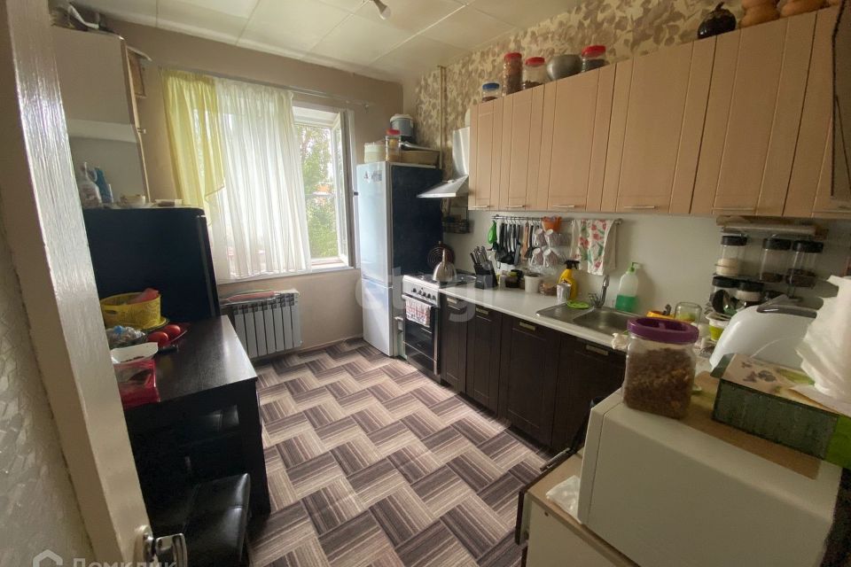 Продаётся 3-комнатная квартира, 63 м²