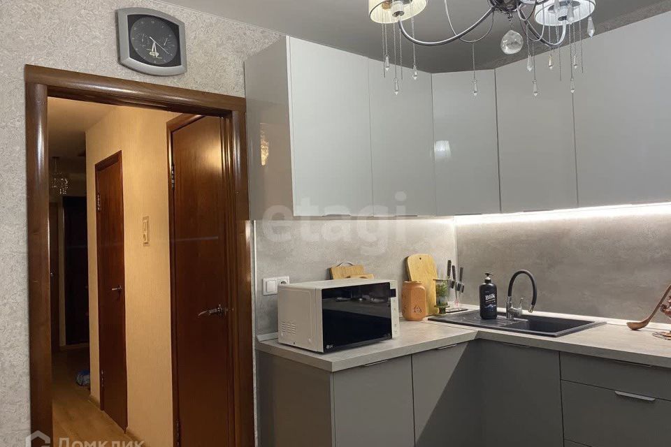 Продаётся 3-комнатная квартира, 77 м²