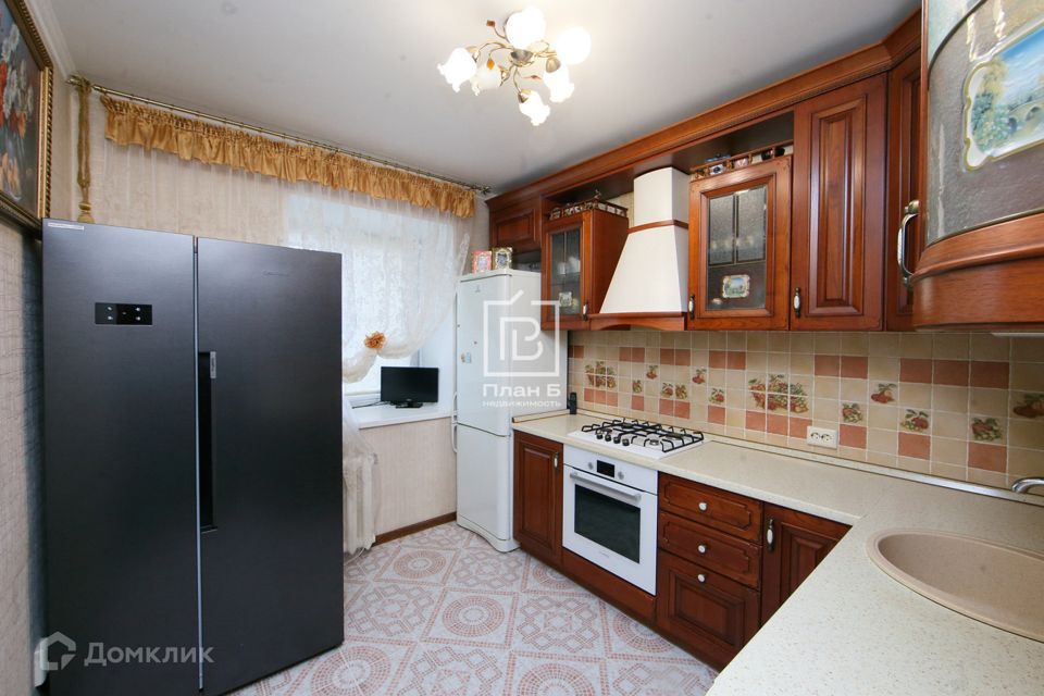 Продаётся 3-комнатная квартира, 67.4 м²
