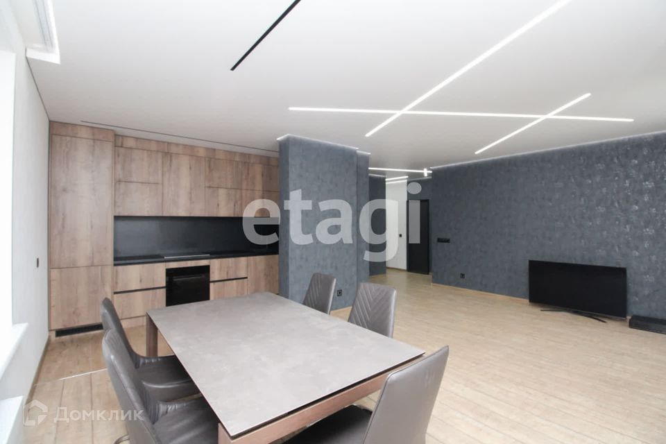 Продаётся 3-комнатная квартира, 72.9 м²
