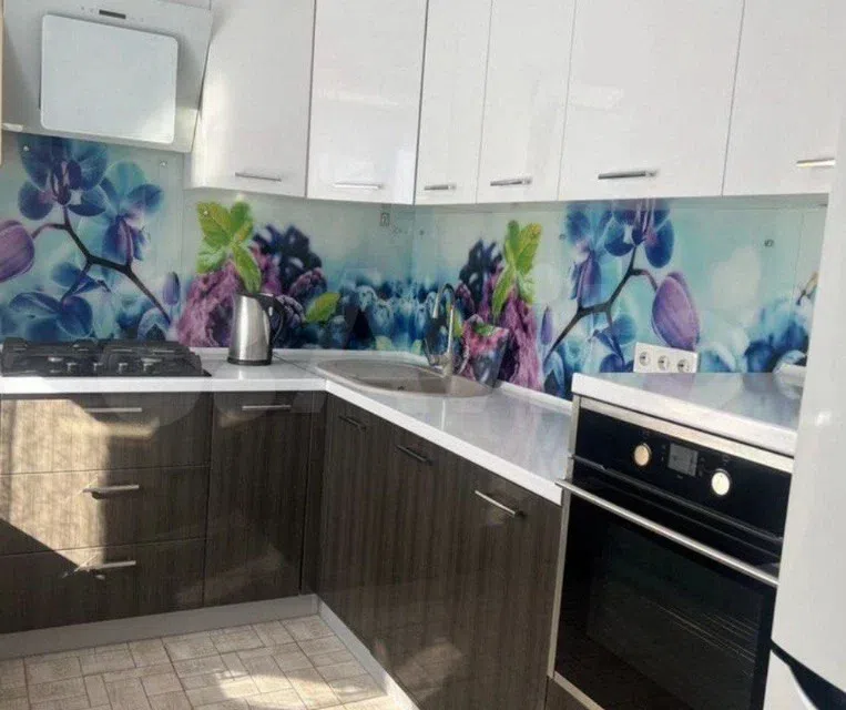 Продаётся 2-комнатная квартира, 53.5 м²