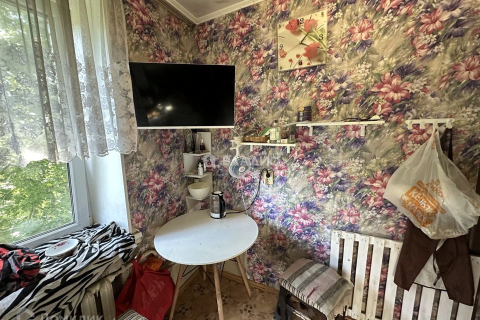 Продаётся 2-комнатная квартира, 41.8 м²