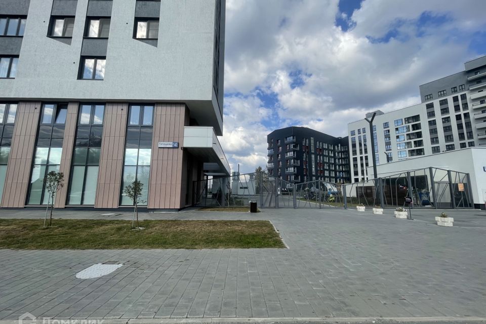 Сдаётся 3-комнатная квартира, 98.5 м²