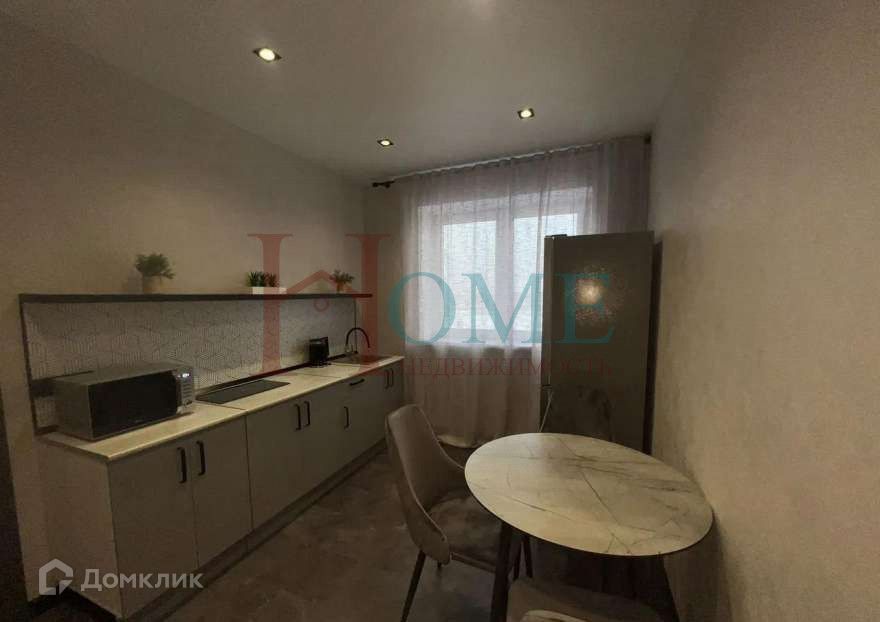 Сдаётся 1-комнатная квартира, 38 м²