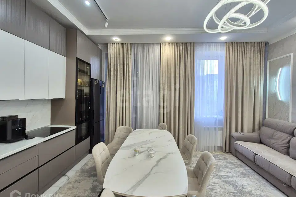 Продаётся 3-комнатная квартира, 73.2 м²