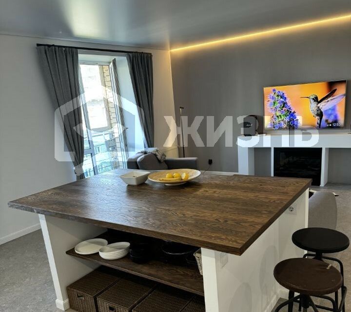 Продаётся 3-комнатная квартира, 95.1 м²