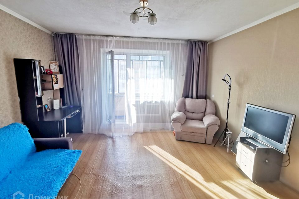 Продаётся 1-комнатная квартира, 41.2 м²