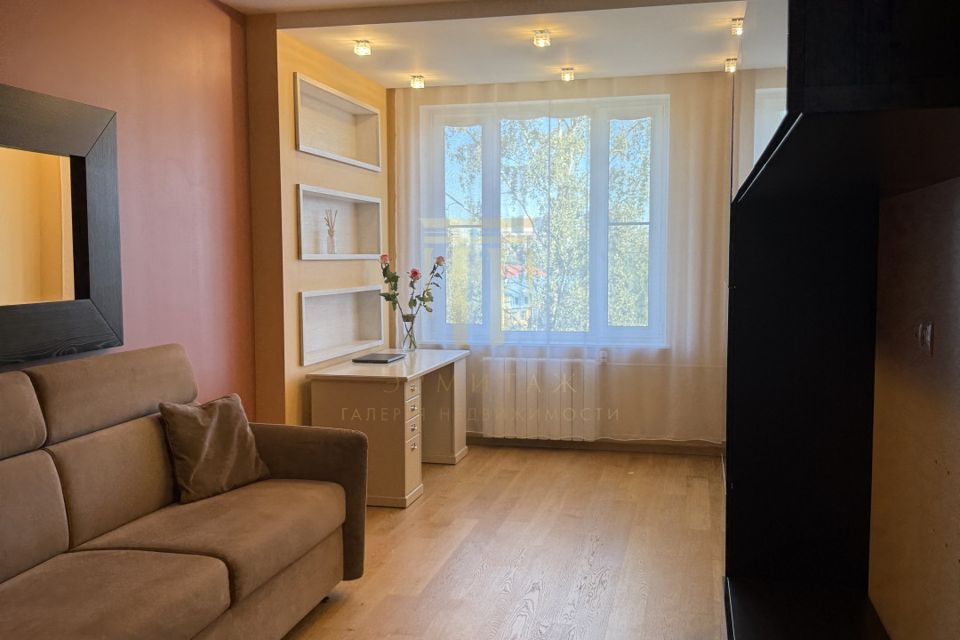 Продаётся 2-комнатная квартира, 62.7 м²