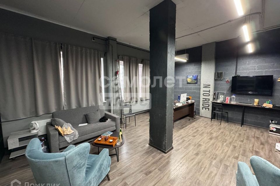 Продаётся 1-комнатная квартира, 38.7 м²