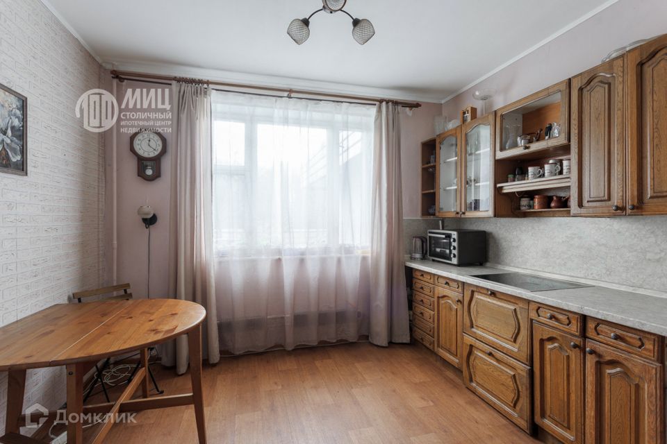 Продаётся 3-комнатная квартира, 74.6 м²