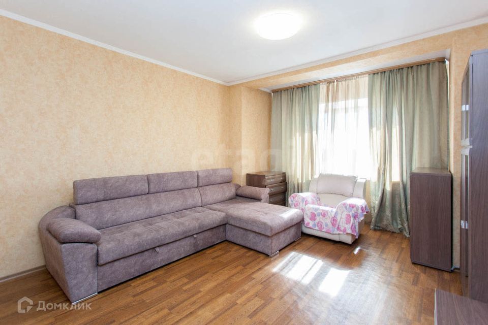 Продаётся 2-комнатная квартира, 59.8 м²