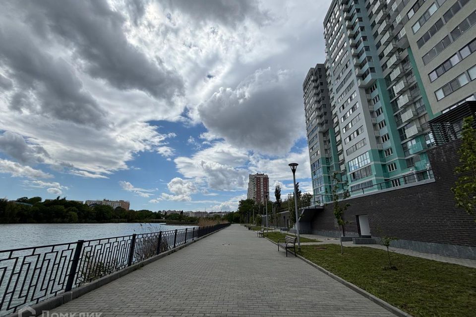 Продаётся 2-комнатная квартира, 70 м²