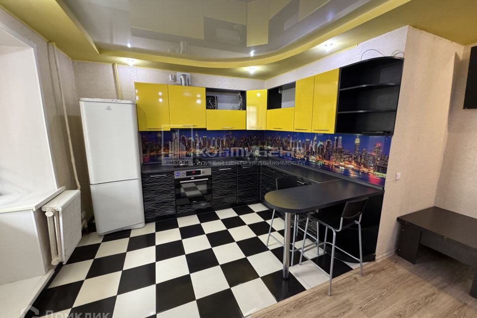 Сдаётся 3-комнатная квартира, 64 м²